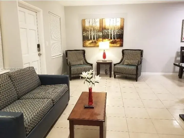 2023 Funston St, Hollywood FL 33020