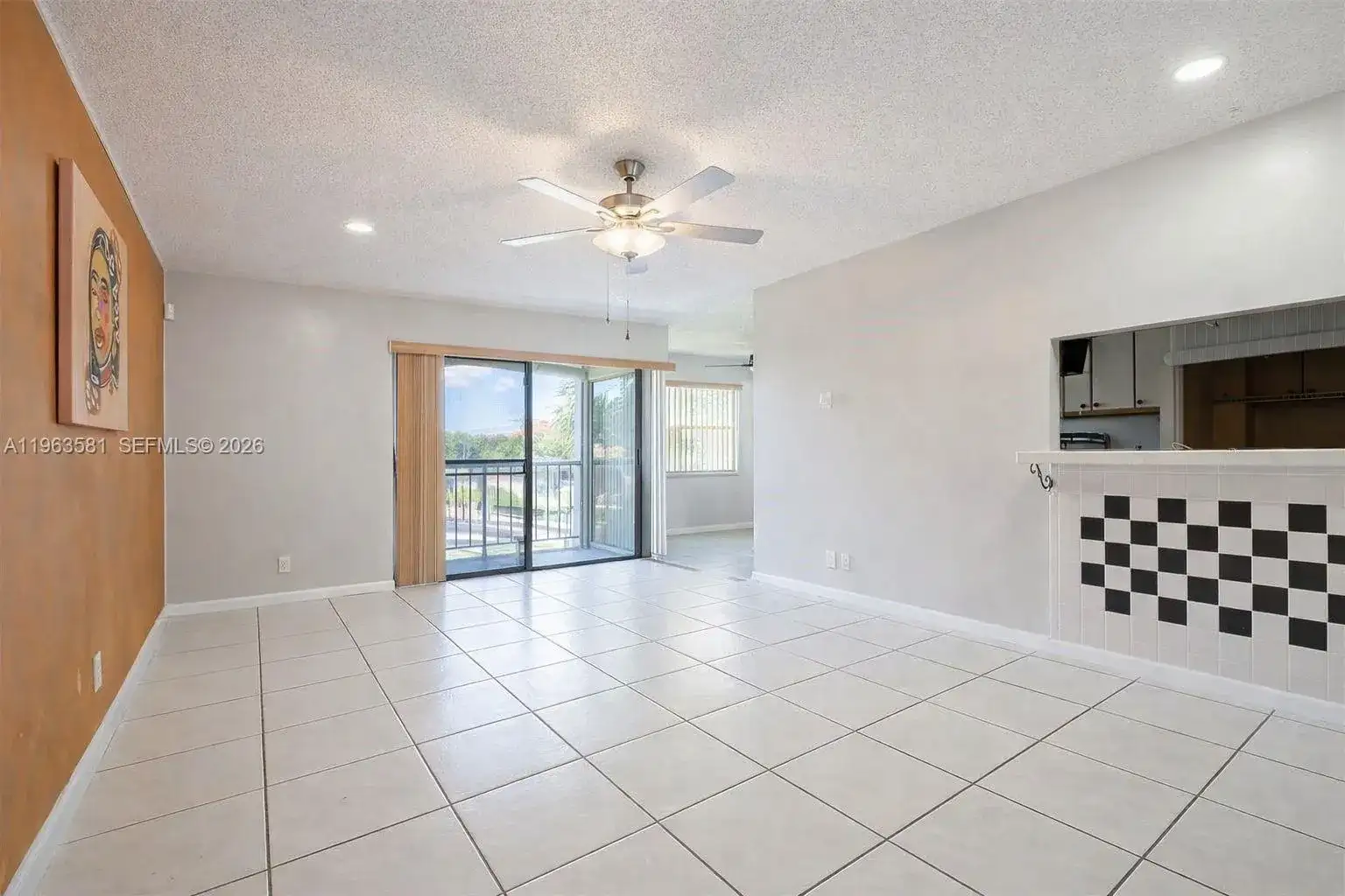 2075 NW 46th Ave # I201, Lauderhill FL 33313 photo 2