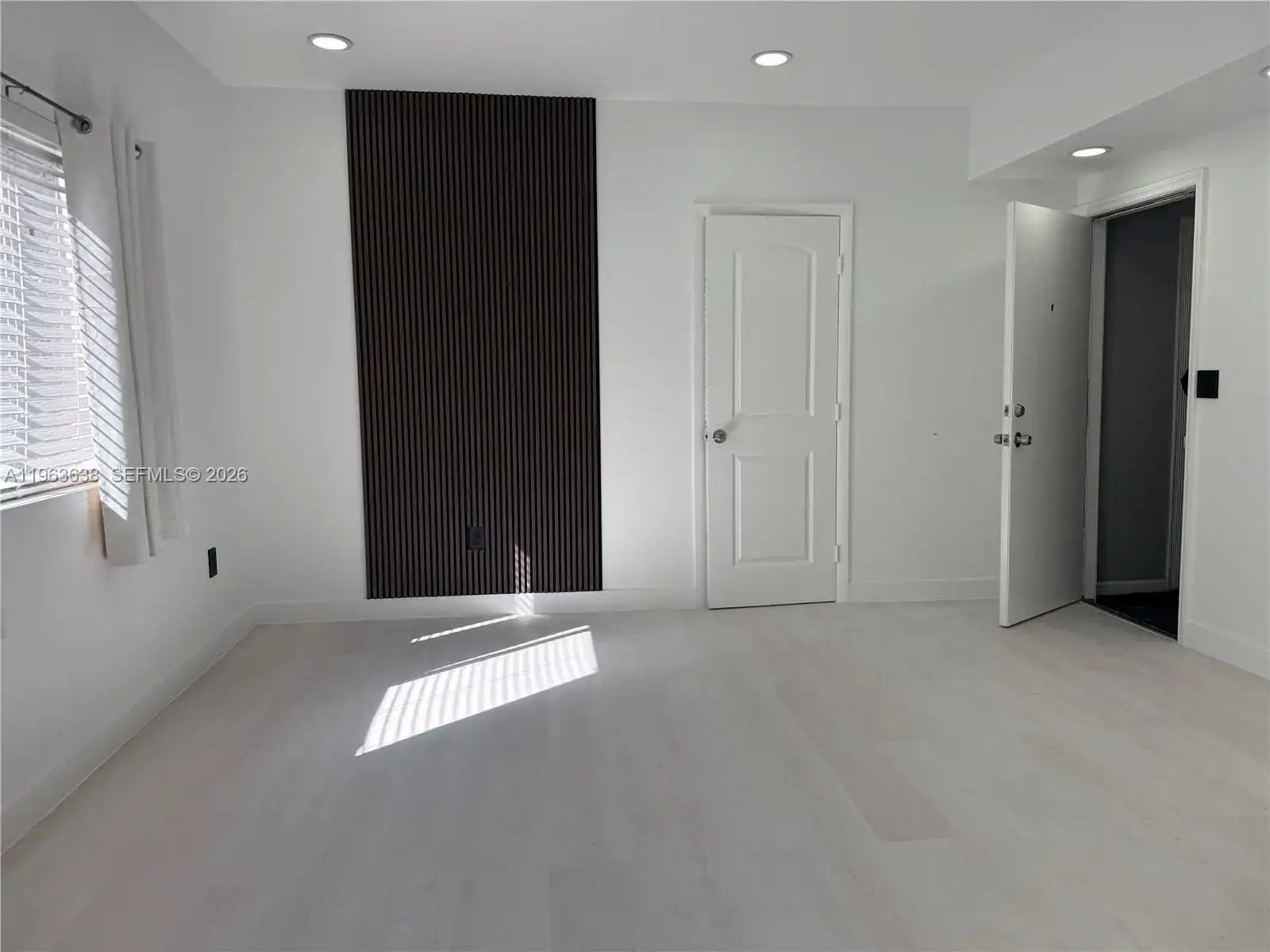 109 NW 6th Ave # 5, Miami FL 33128 photo 2