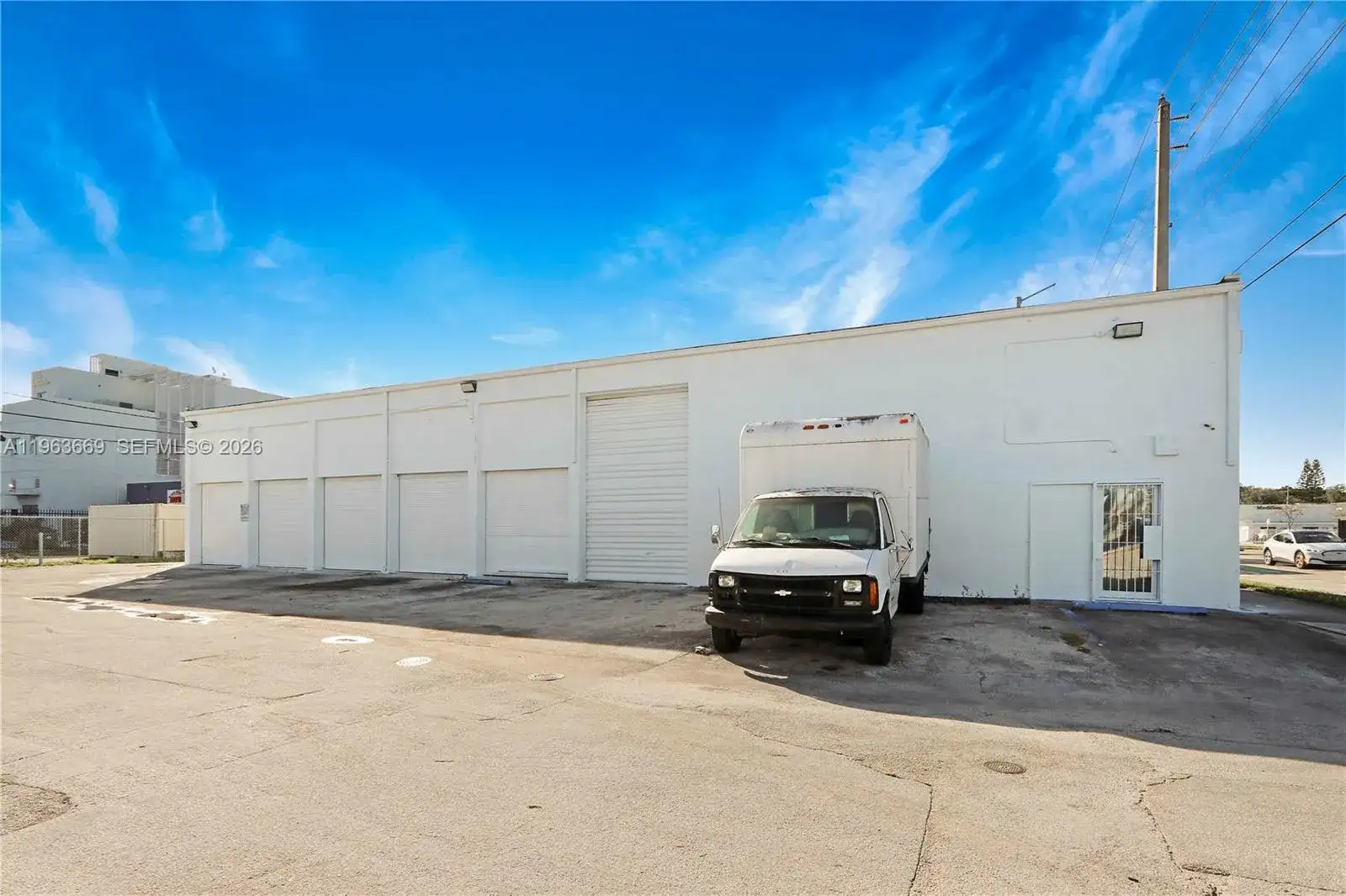 9795 NW 7th Ave, Miami FL 33150 photo 2