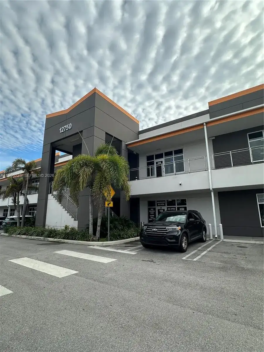 12750 NW 17th St # 208, Sweetwater FL 33182 photo 2