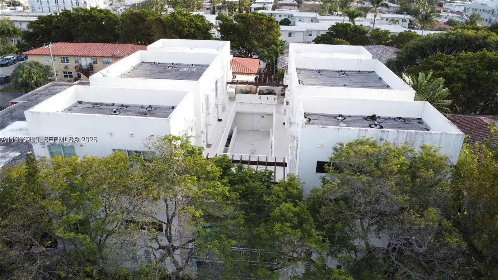 630 85th St # 107, Miami Beach FL 33141 photo 3