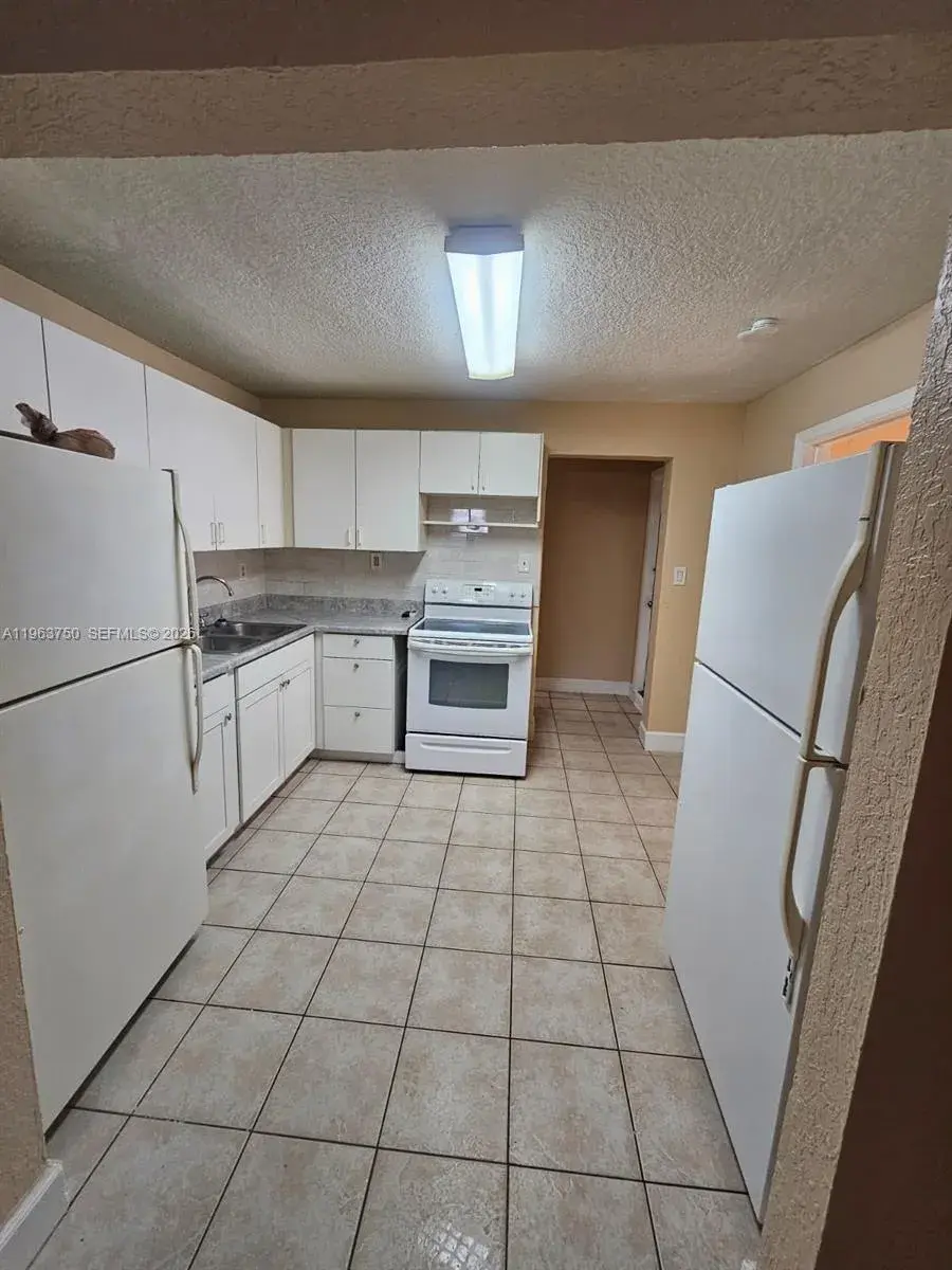 2990 SW 15th Ave # 2990, Fort Lauderdale FL 33315