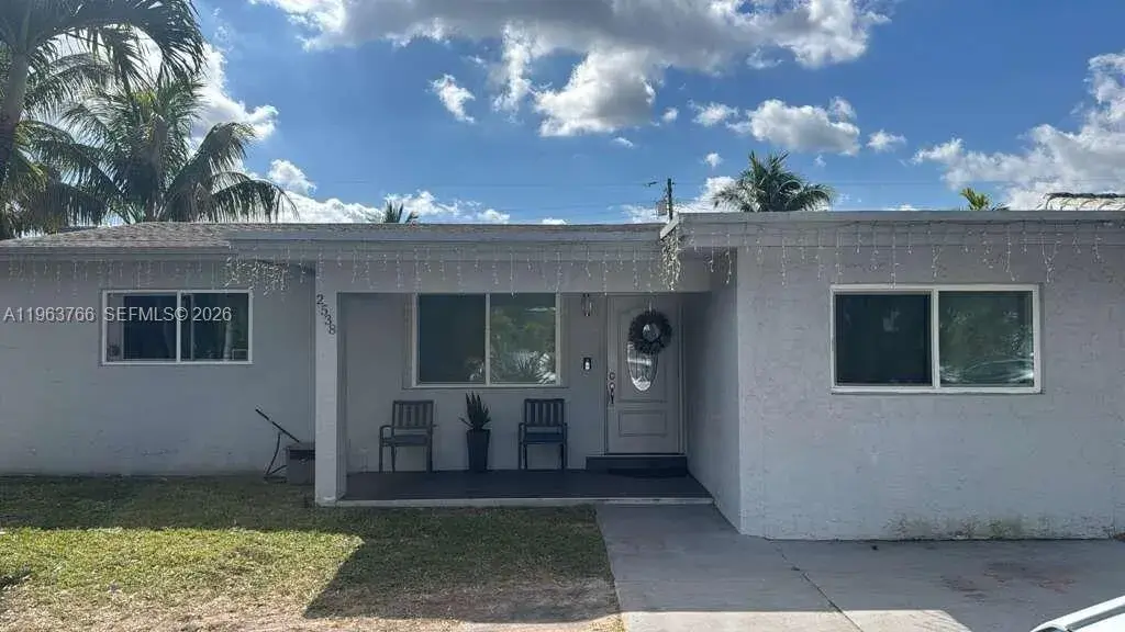 4 bedroom 2 bath Residential for sale at 2538 Sherman St, Hollywood FL 33020