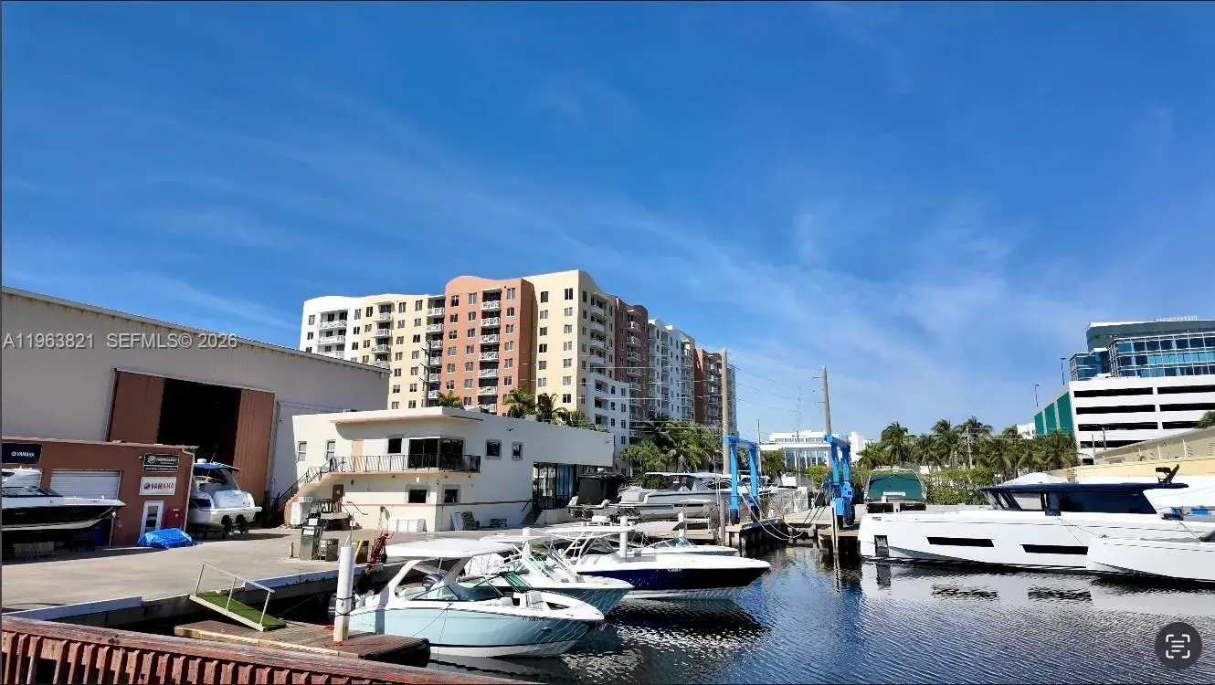 2891 NE 185th St # 1002, Aventura FL 33180