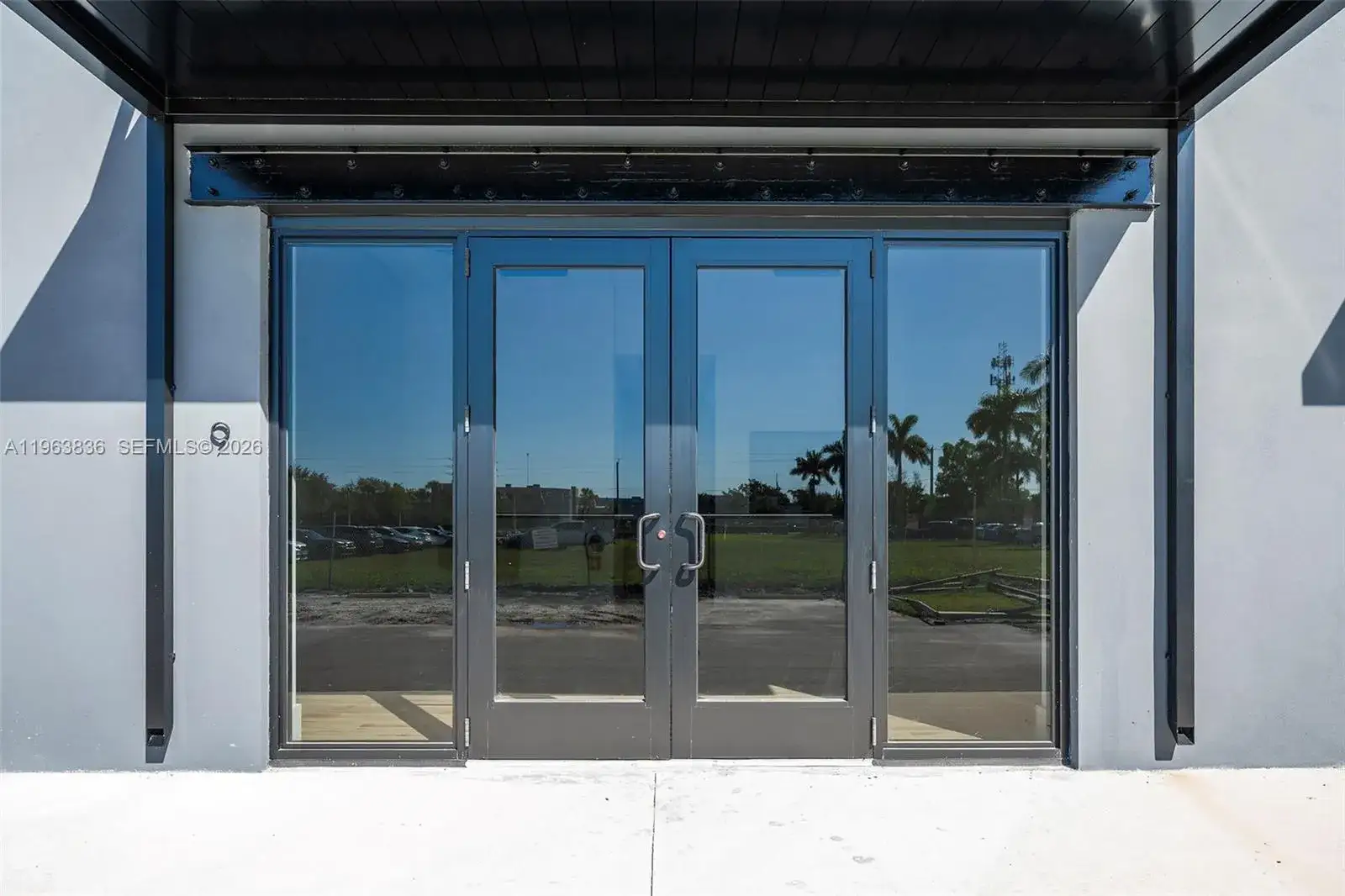 1930 N 30th Road Suite 9, Hollywood FL 33021 photo 2