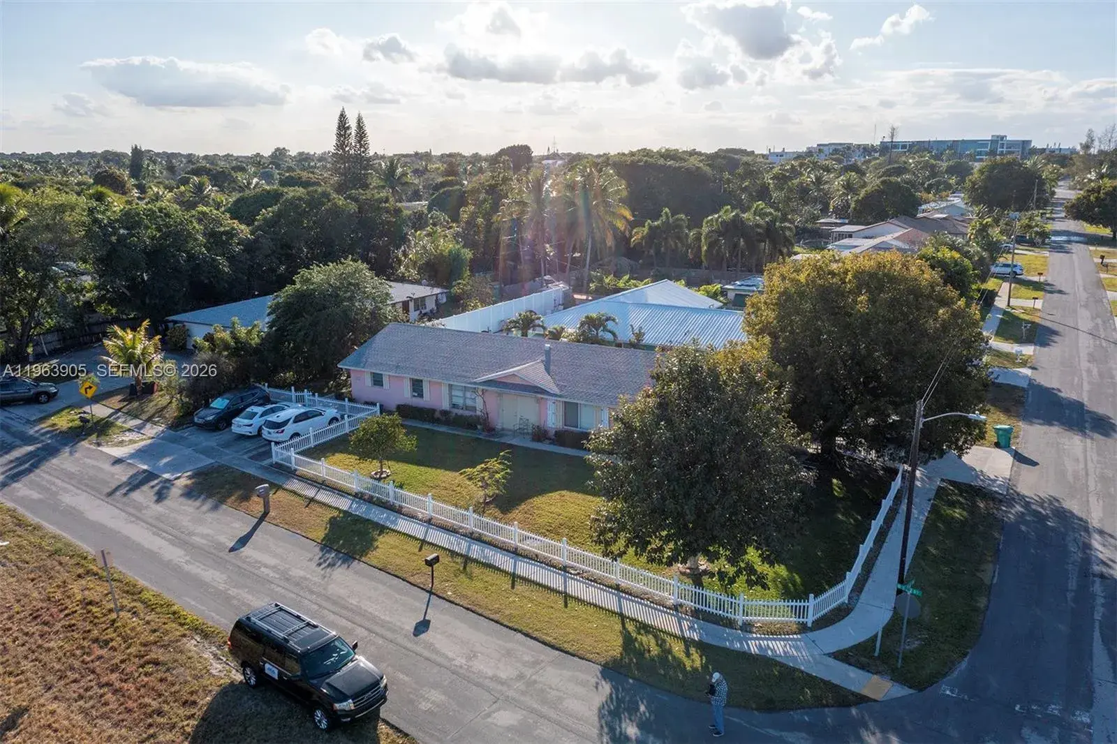2651 SE 2nd St, Boynton Beach FL 33435