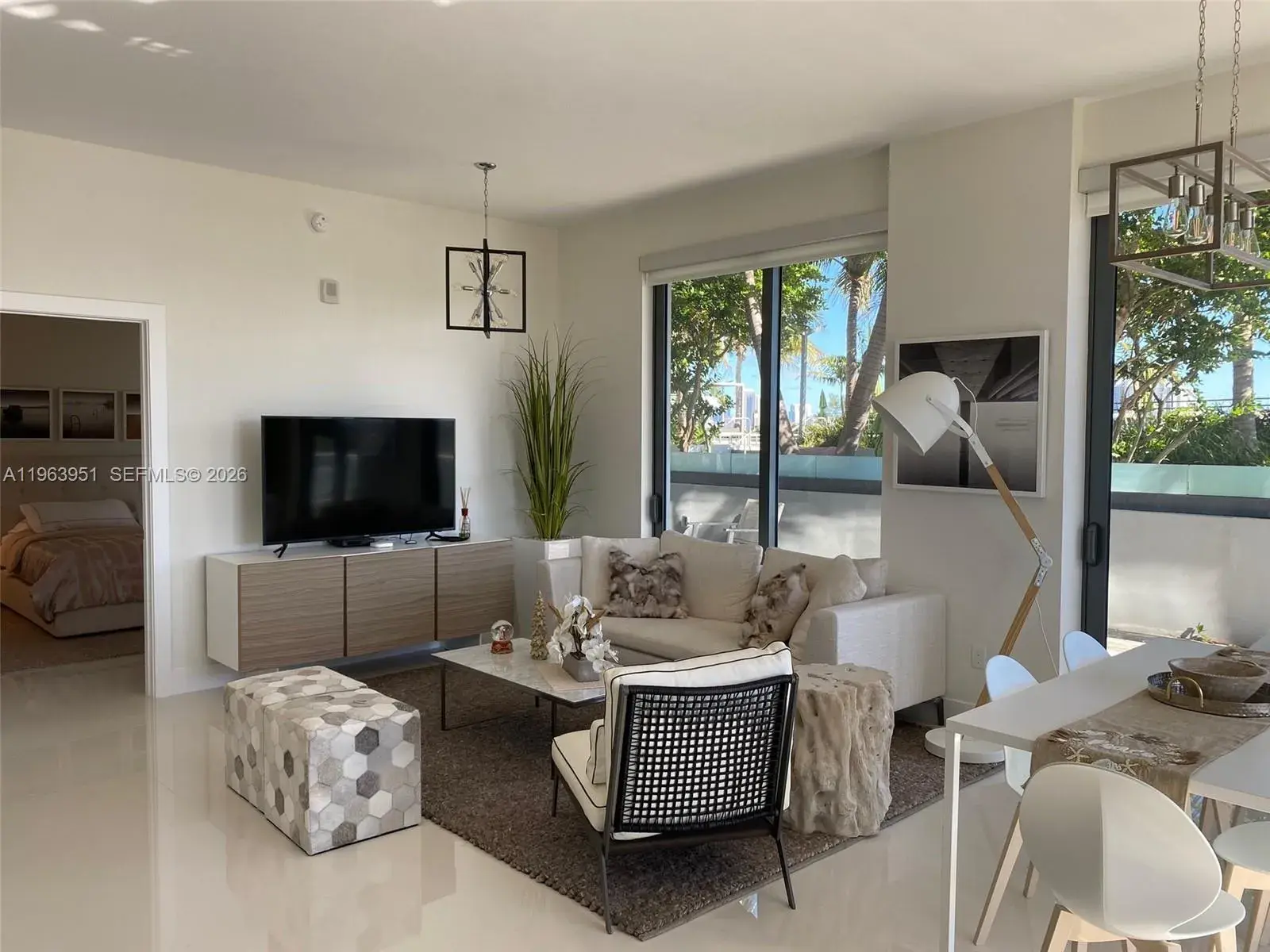2960 NE 207th St # 517, Aventura FL 33180