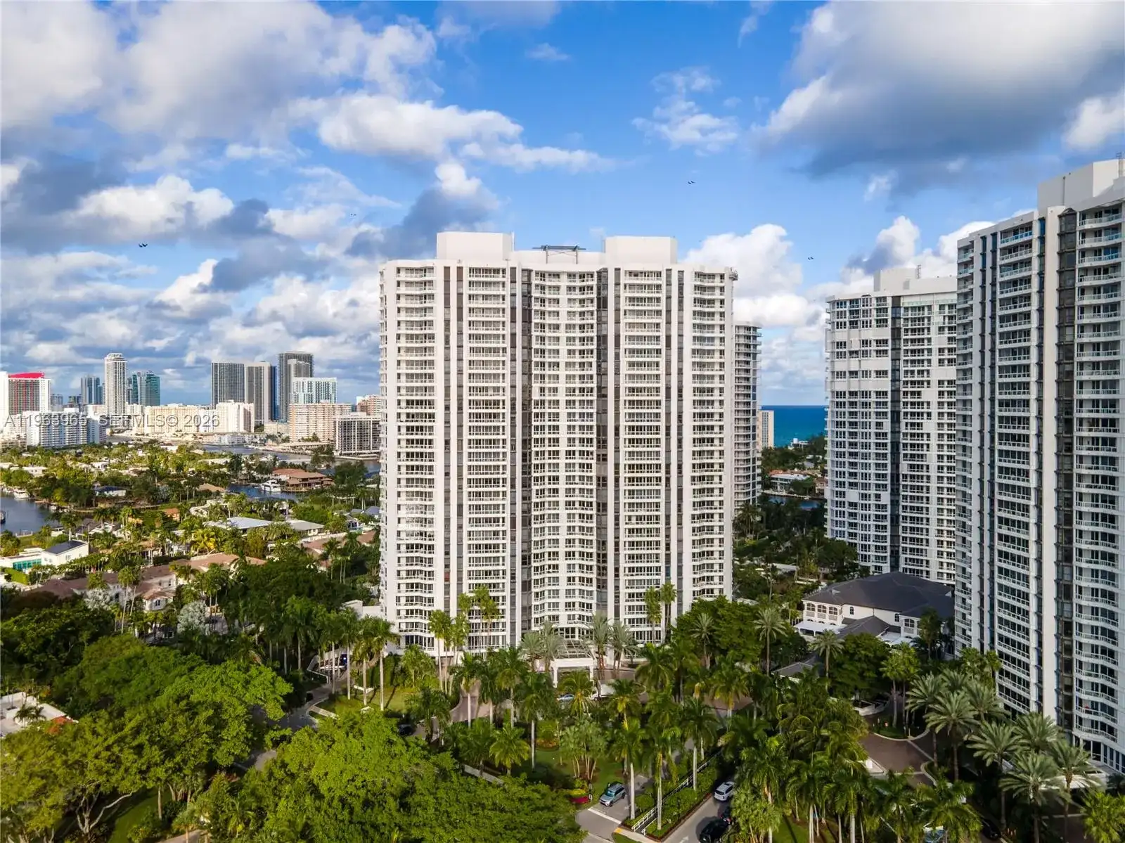 21205 Yacht Club Drive # 304, Aventura FL 33180 photo 3