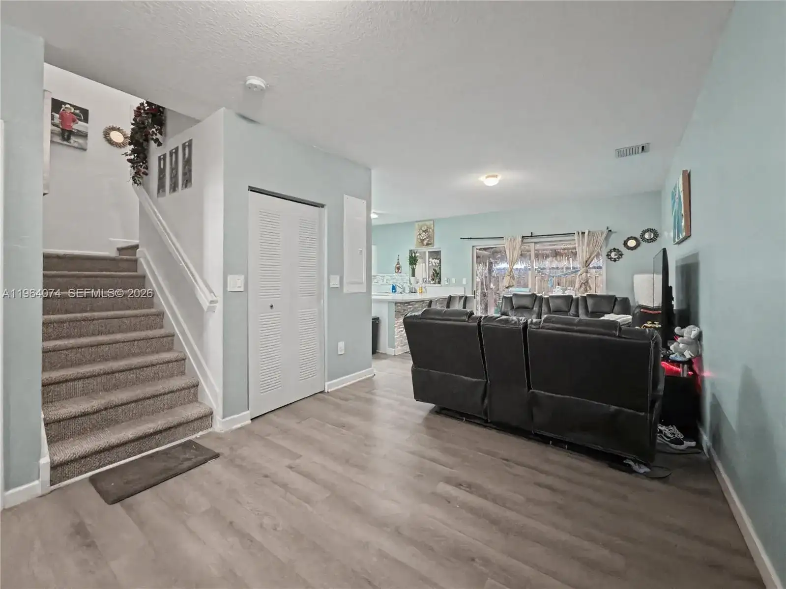 396 NW 12th Pl, Florida City FL 33034 photo 4
