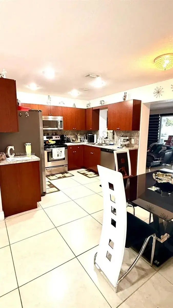 2800 NW 173rd Ter, Miami Gardens FL 33056 photo 5