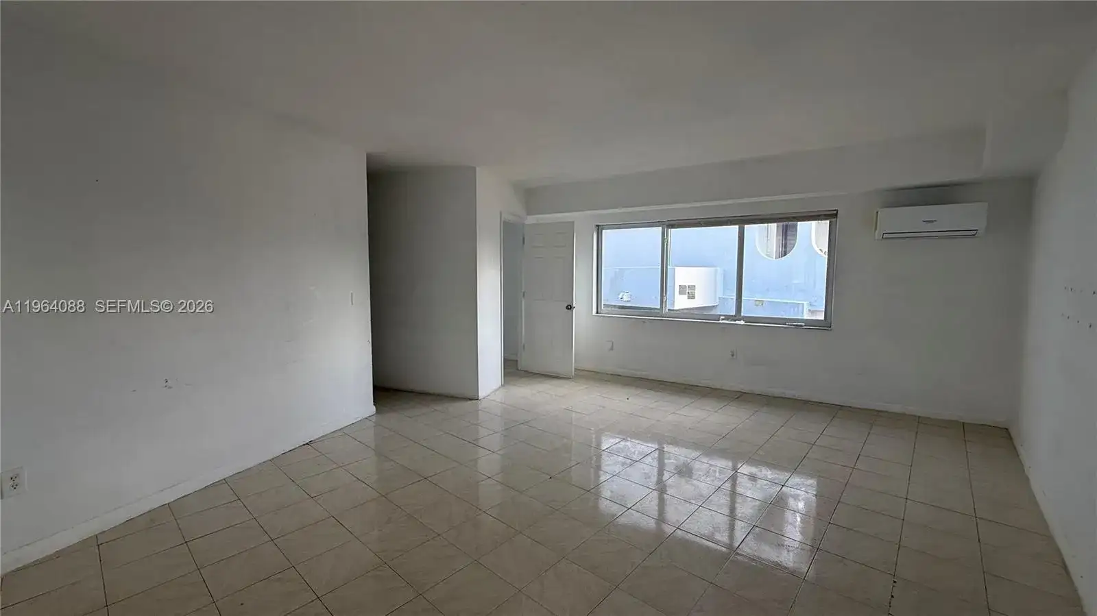 7271 Gary Ave # 25, Miami Beach FL 33141 photo 2