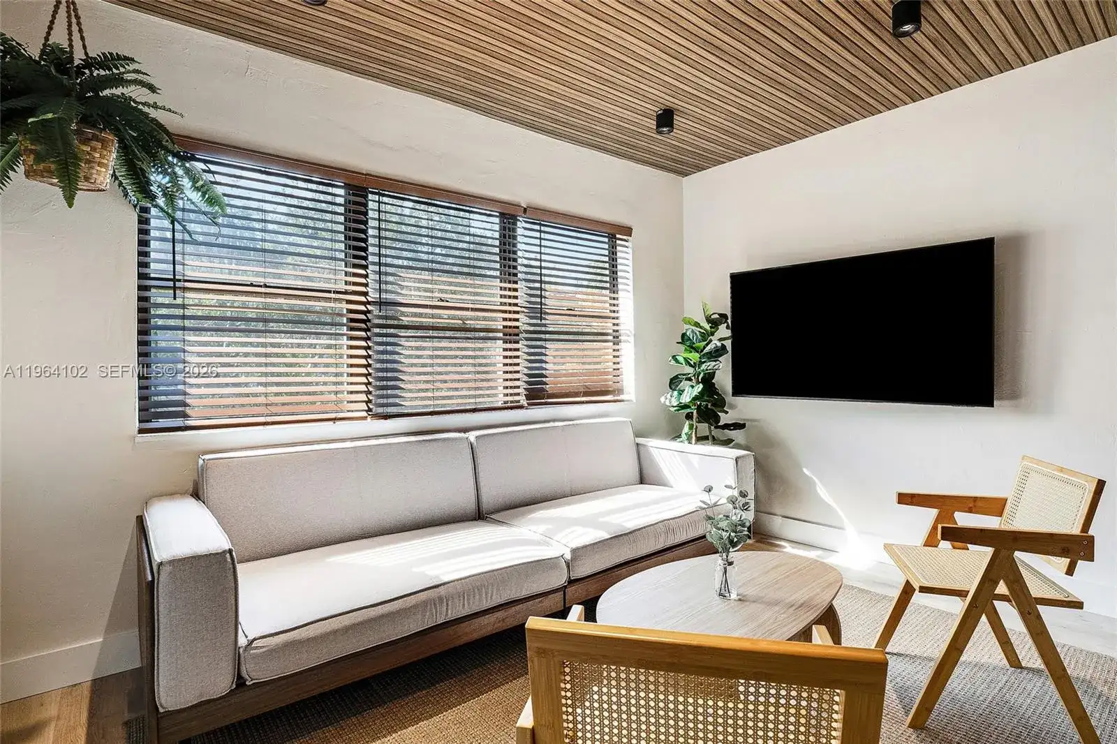 1275 Marseille Dr # 42, Miami Beach FL 33141 photo 4