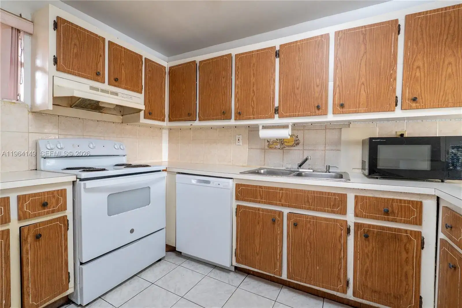 1910 W 56th St # 3321, Hialeah FL 33012 photo 4