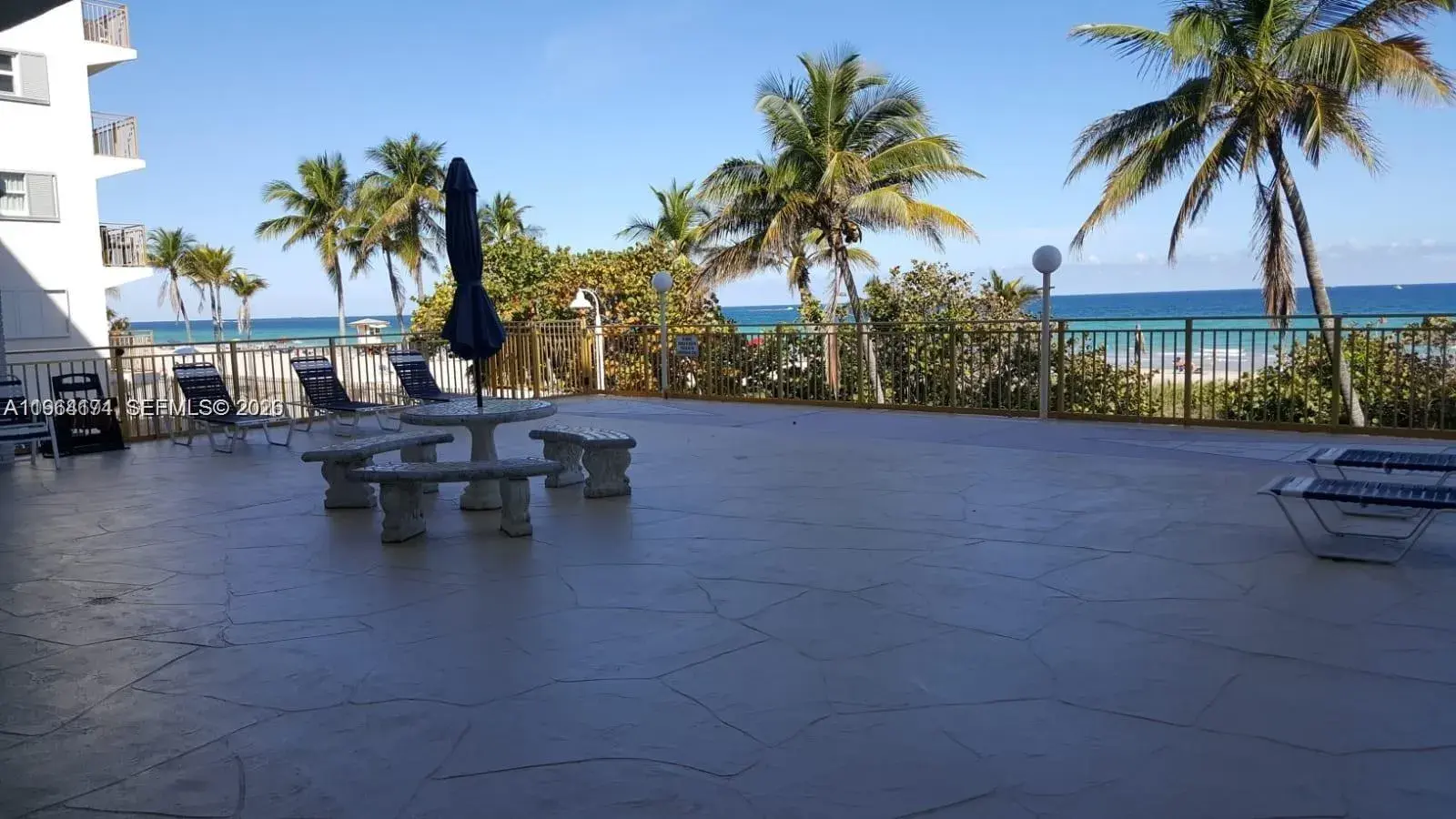 901 S Surf Rd # 207, Hollywood FL 33019