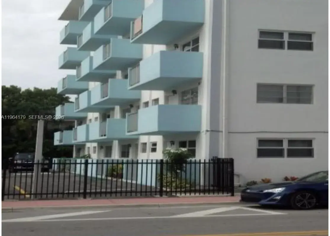 801 Meridian Ave # 3B, Miami Beach FL 33139