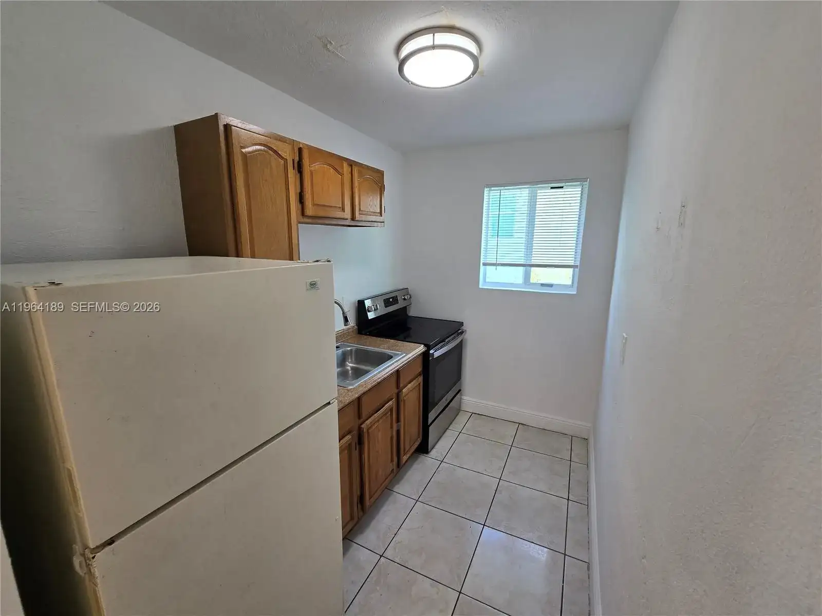 535 NW 7th St # 9, Miami FL 33136 photo 5