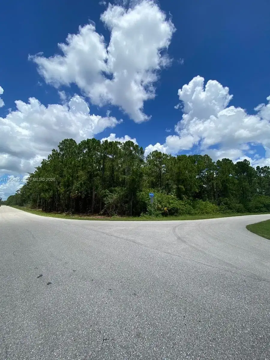 166 Ocean Park Dr, Lehigh Acres FL 33972 photo 2