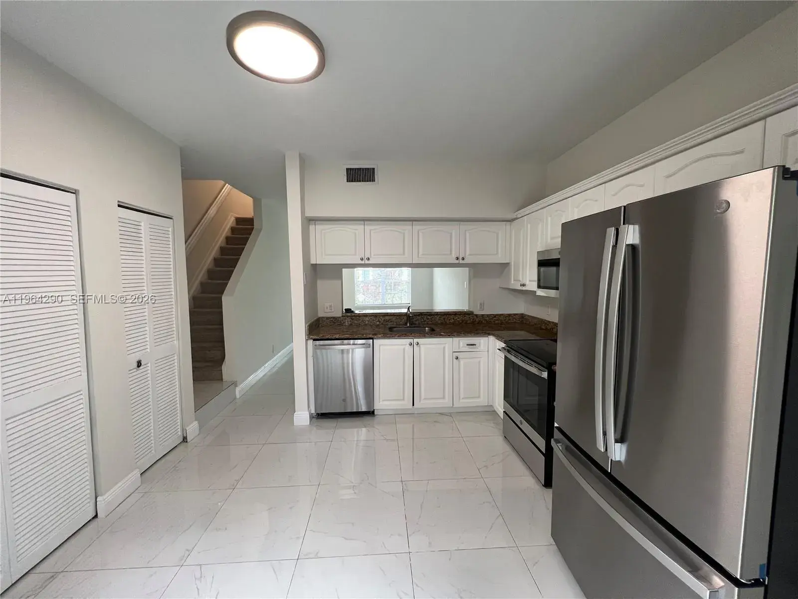 9820 NW 56th Pl, Coral Springs FL 33076
