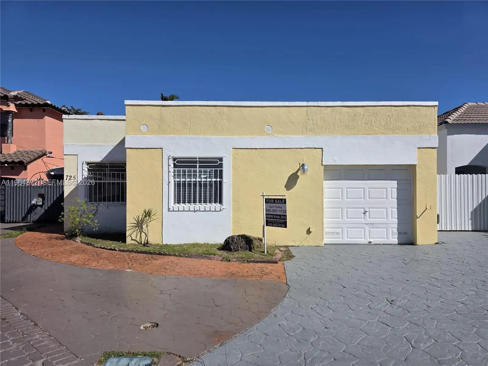 725 NW 123rd Ave, Miami FL 33182 photo 2