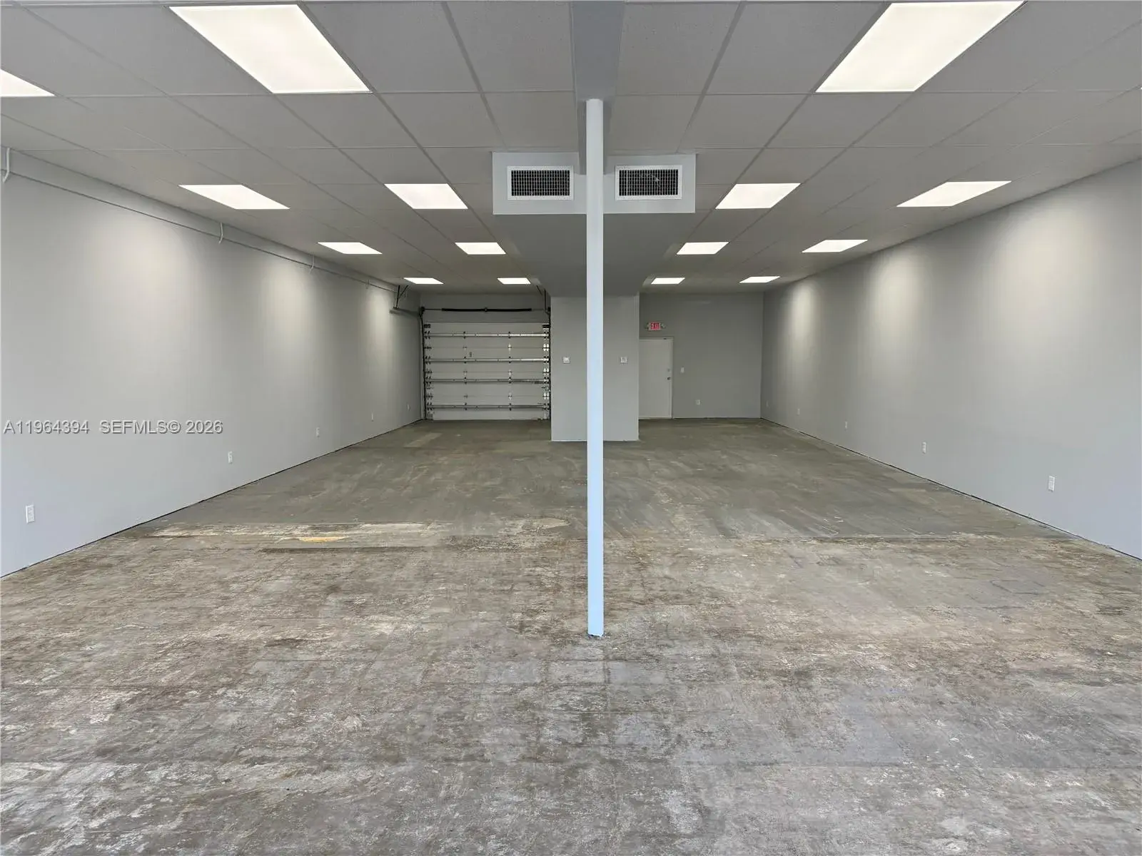 1040 E Oakland Park Blvd, Oakland Park FL 33334
