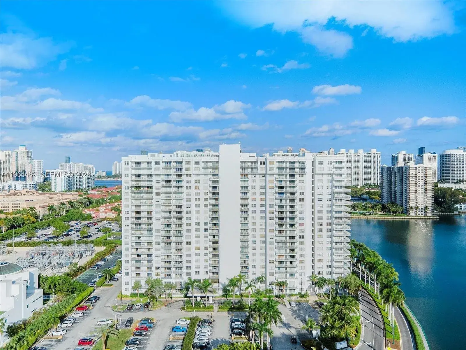 2801 NE 183rd St # 1801W, Aventura FL 33160