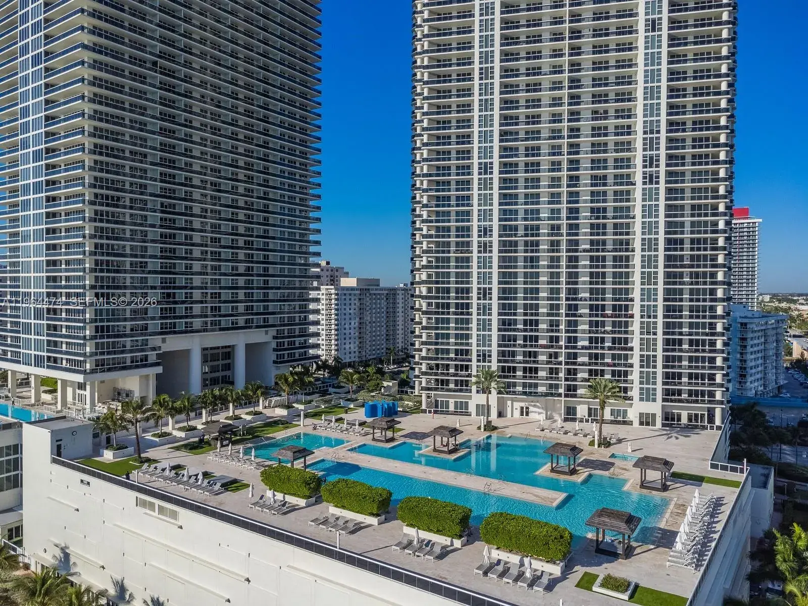 1800 S Ocean Dr # 3102, Hallandale Beach FL 33009