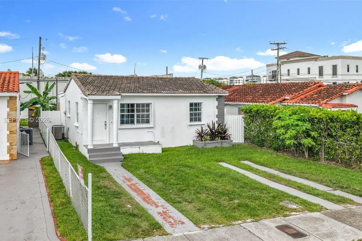 6819 SW 25th St, Miami FL 33155