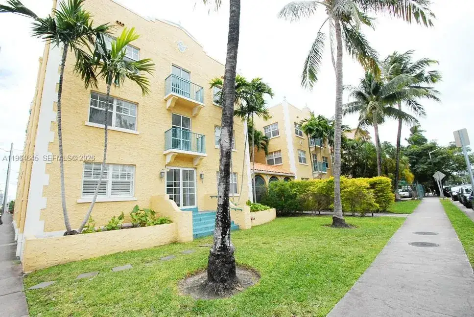 2 bedroom 1 bath Residential for sale at 1255 Pennsylvania Ave # 101, Miami Beach FL 33139