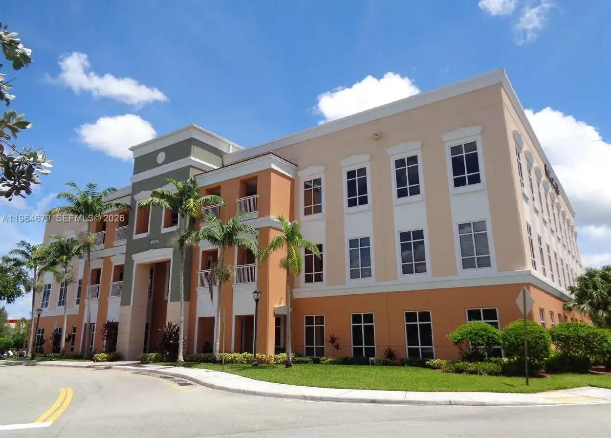 5850 Coral Ridge Dr # 309, Coral Springs FL 33076