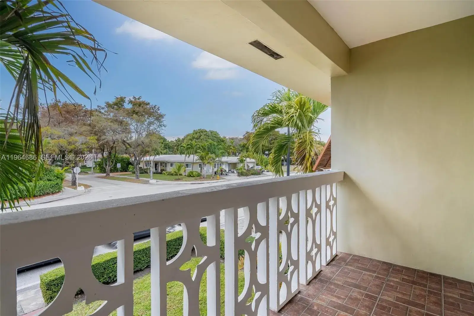 3609 S Le Jeune Rd, Coral Gables FL 33134 photo 3
