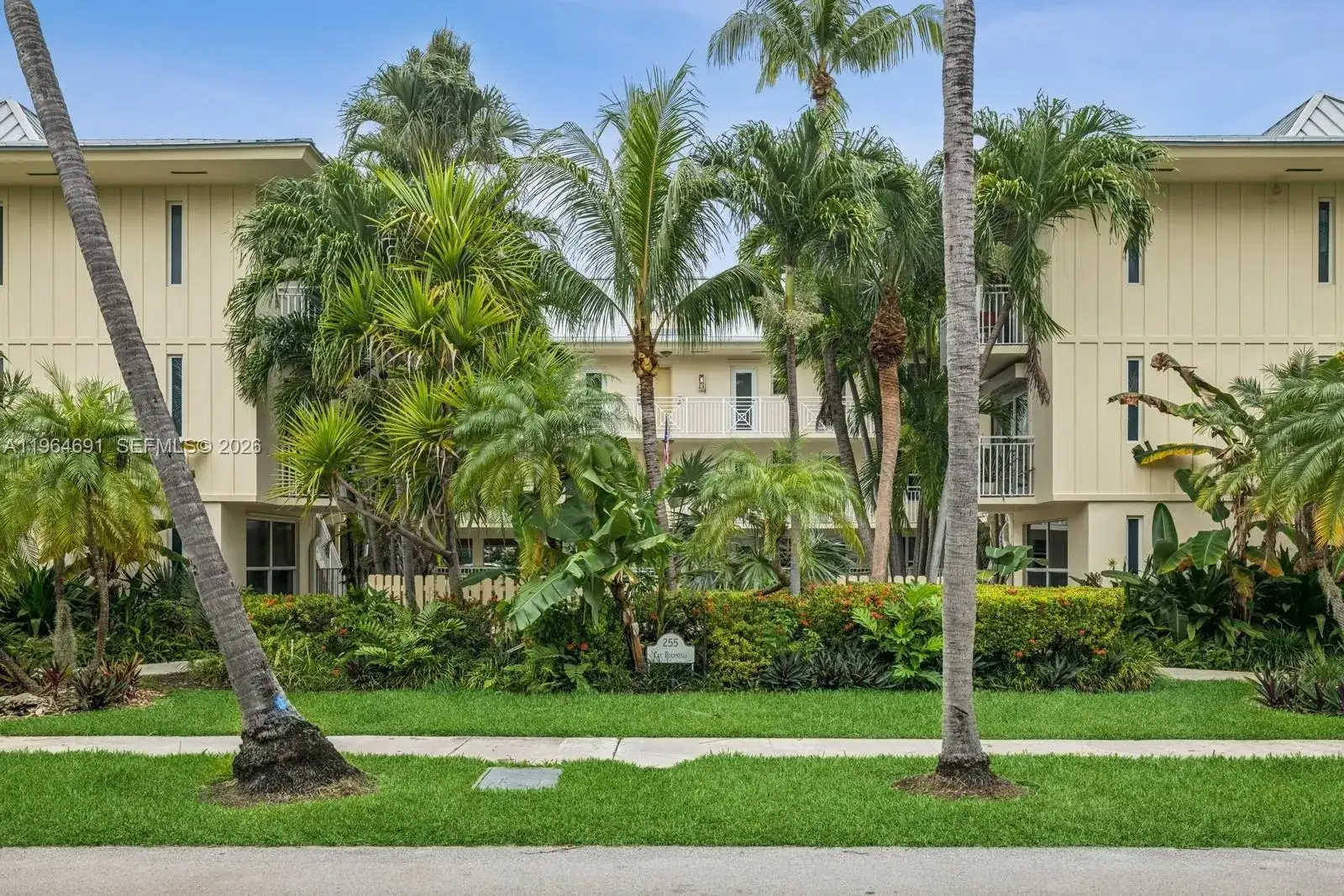 255 Sunrise Dr # 107, Key Biscayne FL 33149 photo 3