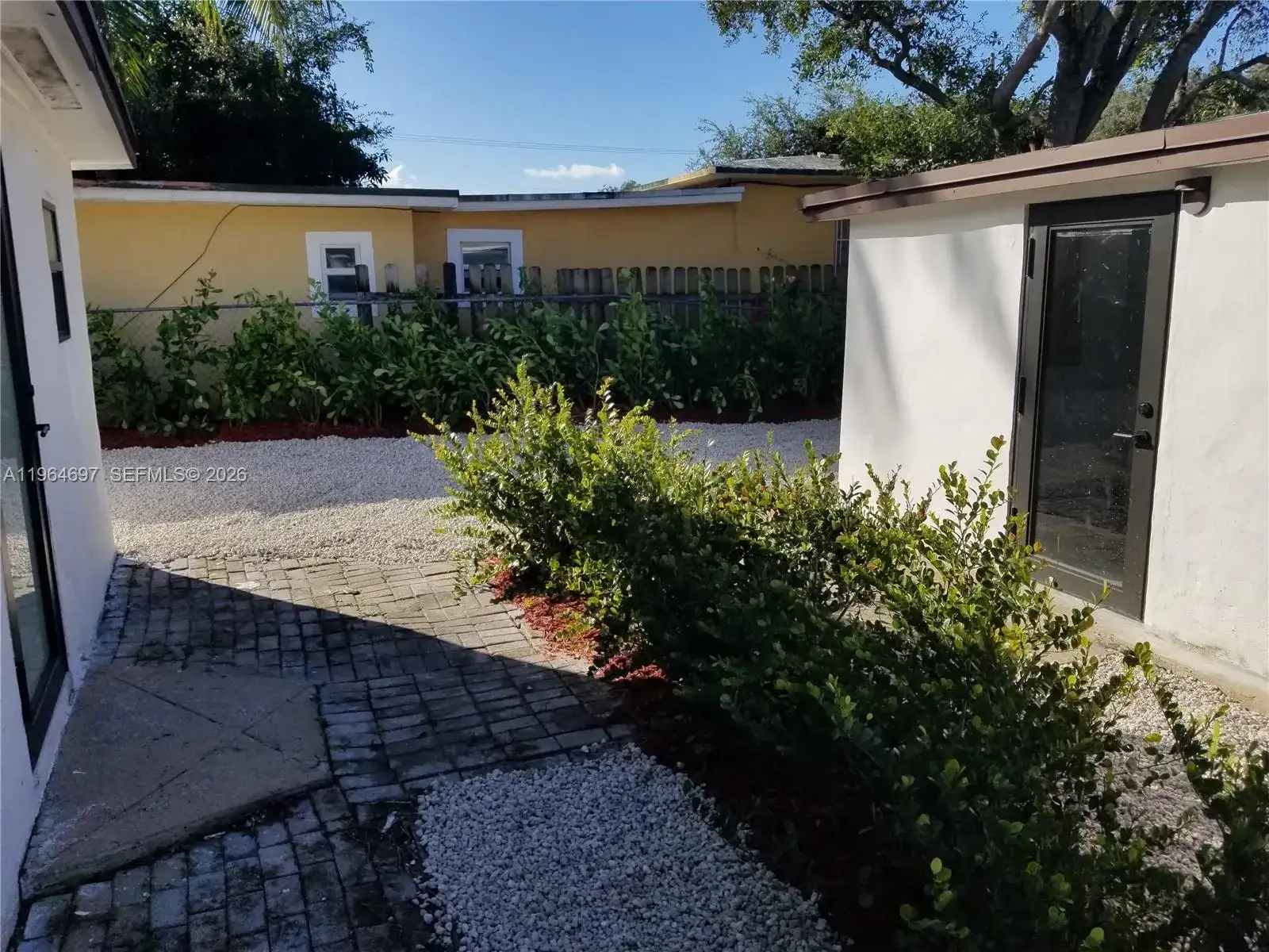 1756 NW 94th St, Miami FL 33147 photo 2