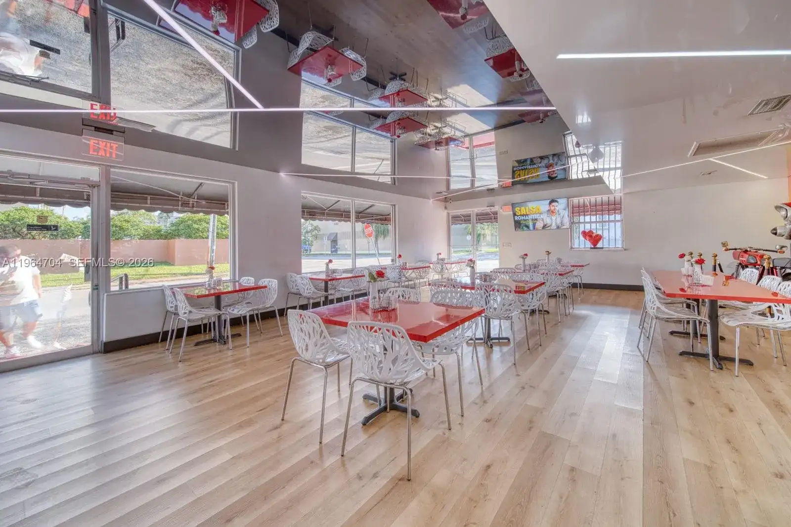 Free Standing Takeout Restaurant For Sale, Miami FL 33144 photo 3