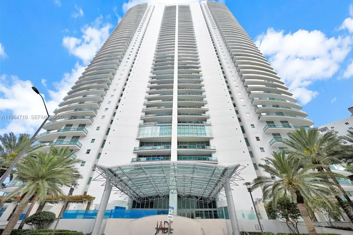 1331 Brickell Bay Dr # 3607, Miami FL 33131