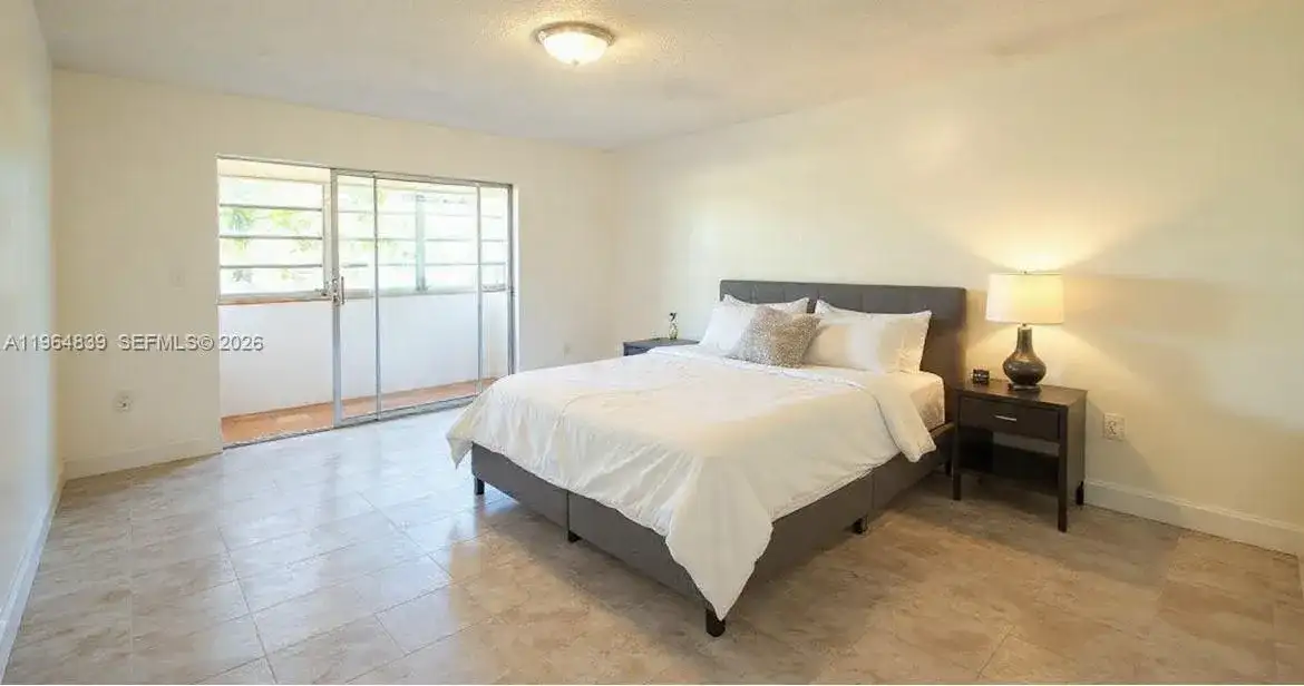 1850 NE 169th St # 209, North Miami Beach FL 33162 photo 2