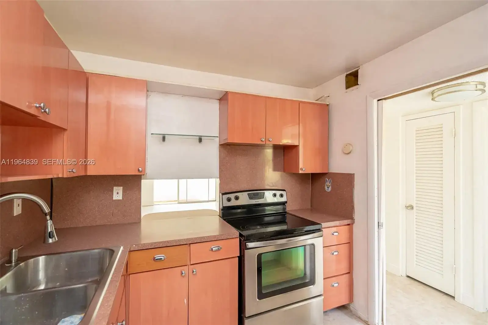 1850 NE 169th St # 209, North Miami Beach FL 33162 photo 3