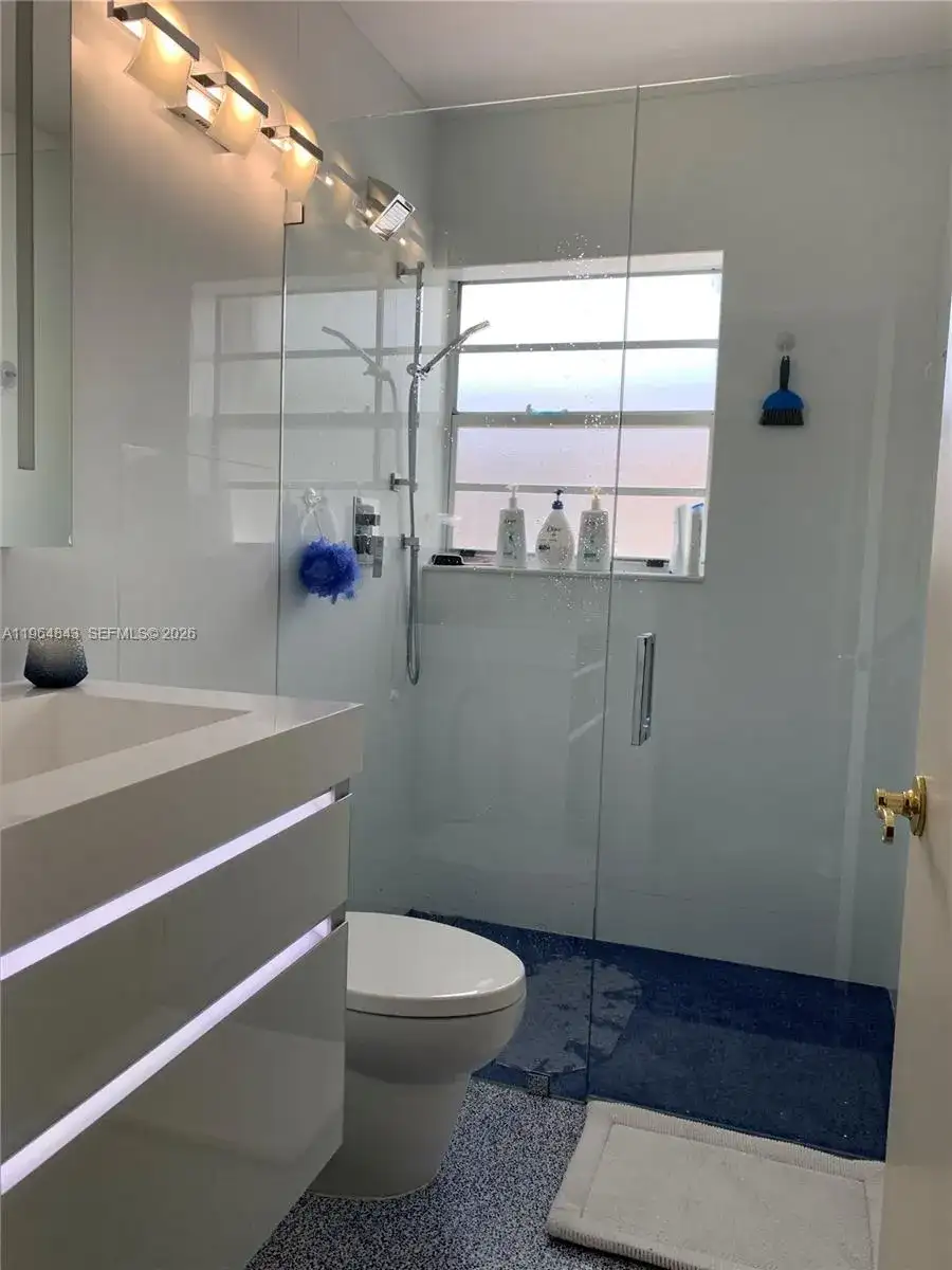 12945 Cherry Rd, North Miami FL 33181 photo 3