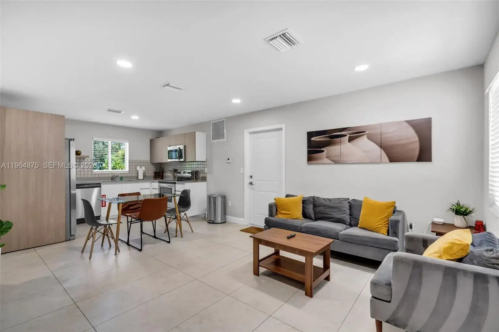 507 NW 8th Ave #2, Fort Lauderdale FL 33311 photo 4
