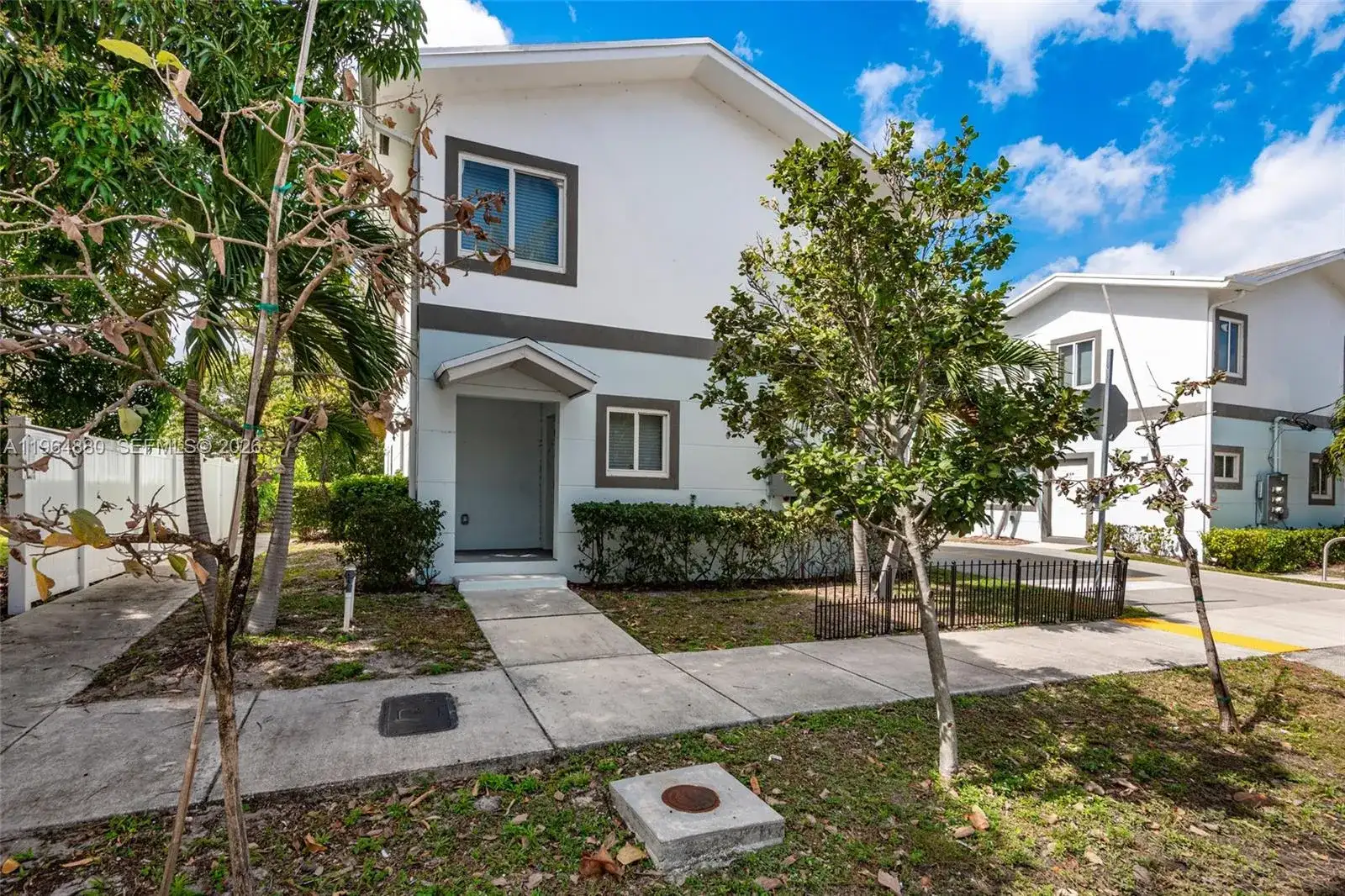 507 NW 8th Ave #1, Fort Lauderdale FL 33311 photo 3
