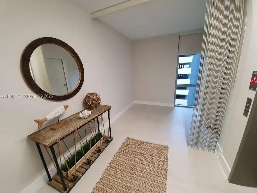 16385 Biscayne Blvd # 507, North Miami Beach FL 33160 photo 3