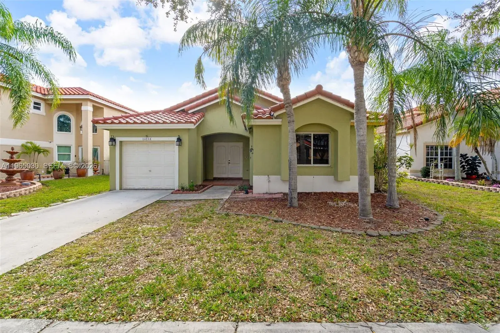 14734 Via Tivoli Ct, Davie FL 33325