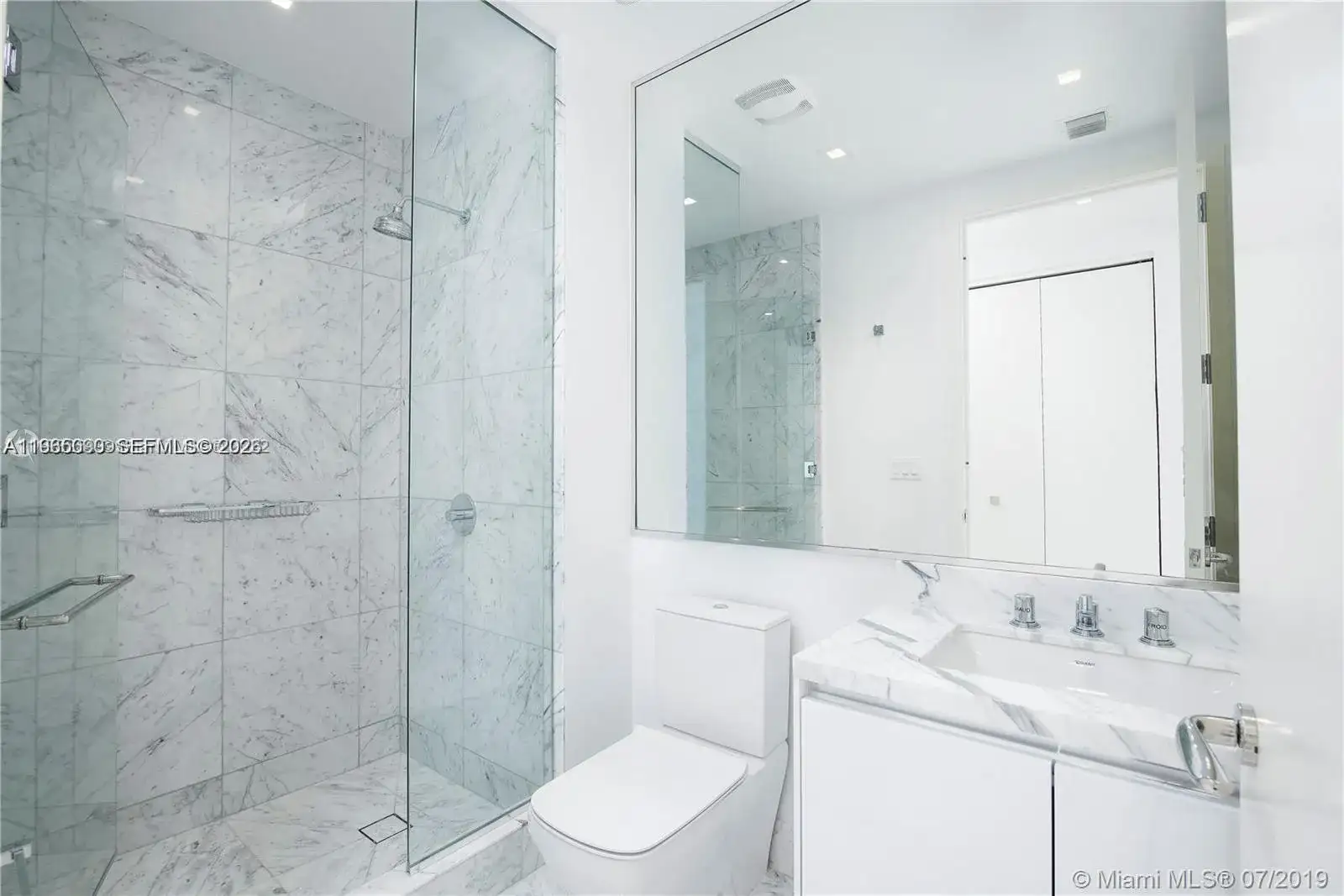16901 Collins Ave # 1905, Sunny Isles Beach FL 33160 photo 5