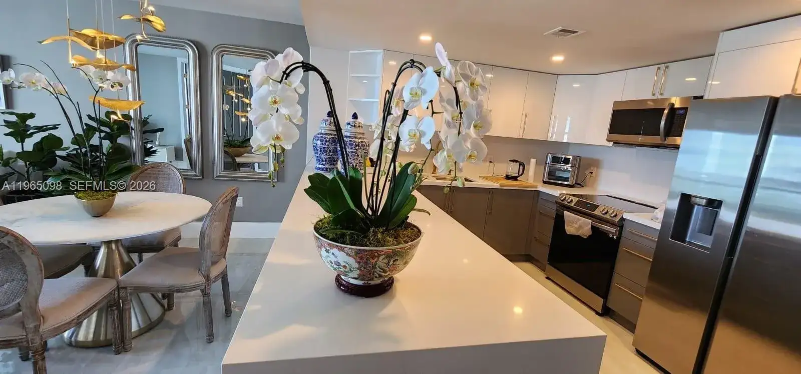 5701 Collins Ave # 905, Miami Beach FL 33140 photo 2