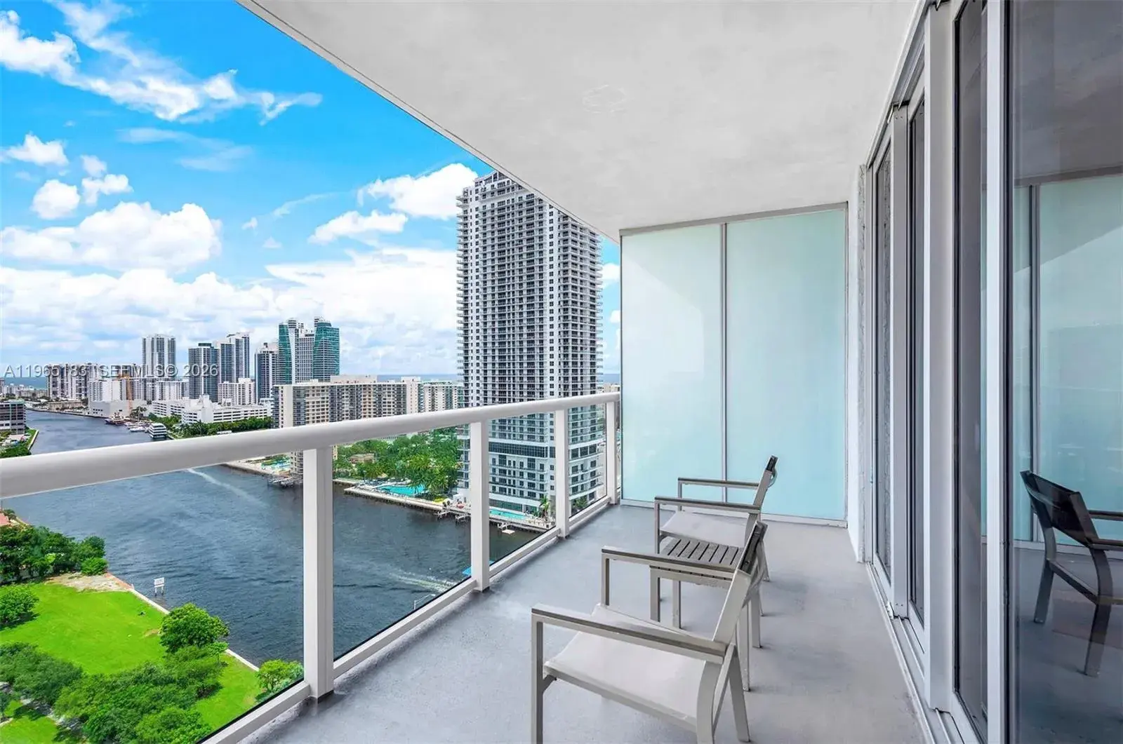 2602 E Hallandale Beach Blvd # R2206, Hallandale Beach FL 33009