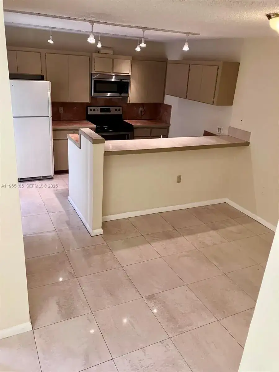 2610 26th way, West Palm Beach FL 33407 photo 2