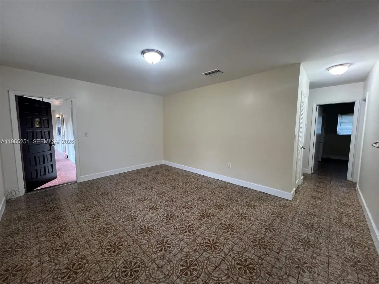 11931 NE 12th Ave # 11931, Biscayne Park FL 33161 photo 2