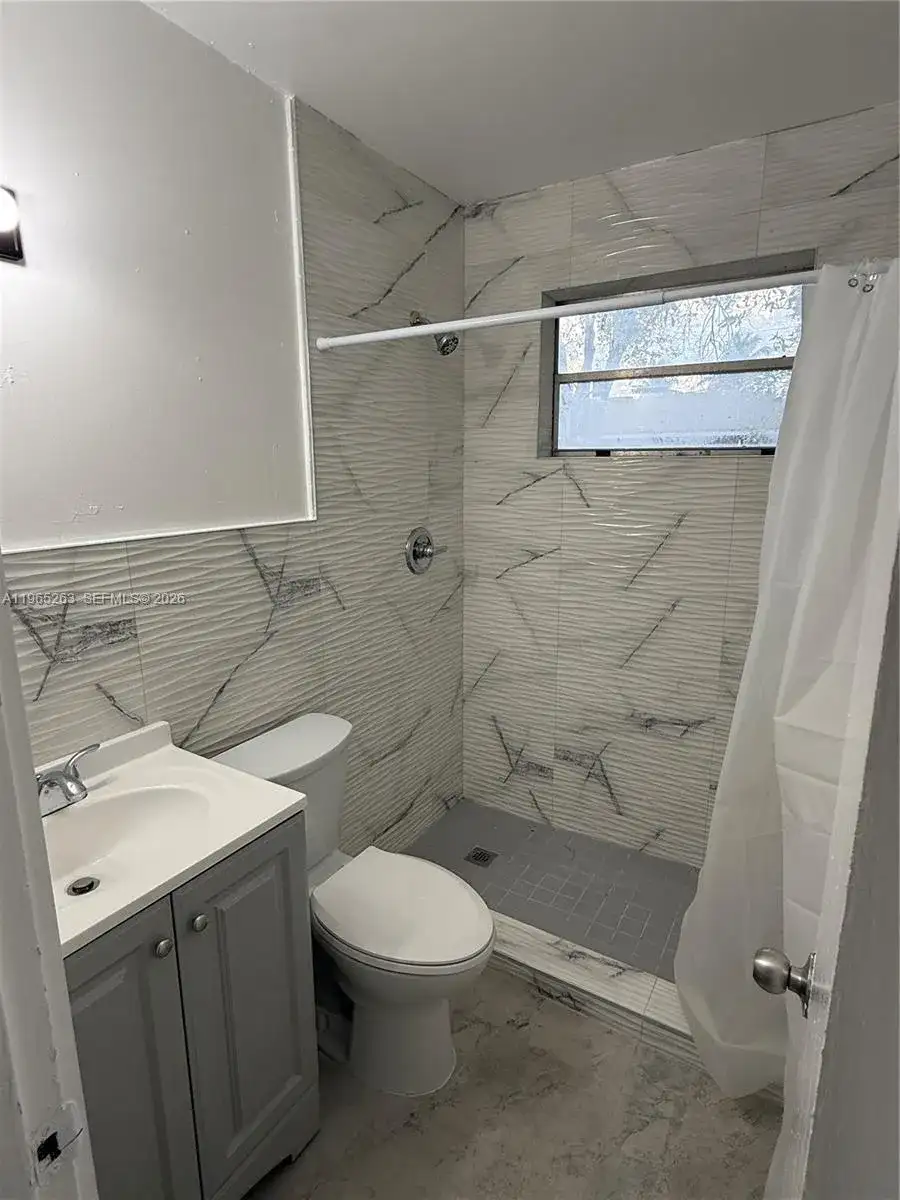 1763 NW 45th St # 1765, Miami FL 33142 photo 5