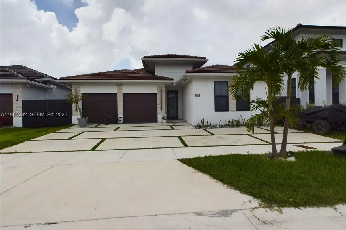 14560 SW 22nd Ter, Miami FL 33175