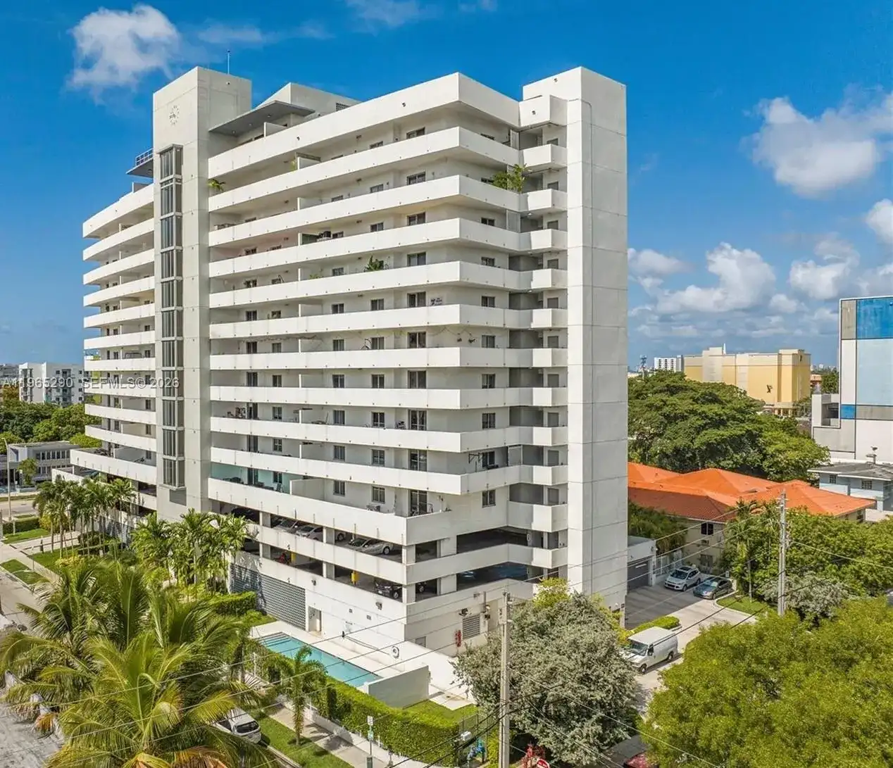 36 NW 6th Ave # 708, Miami FL 33128 photo 2
